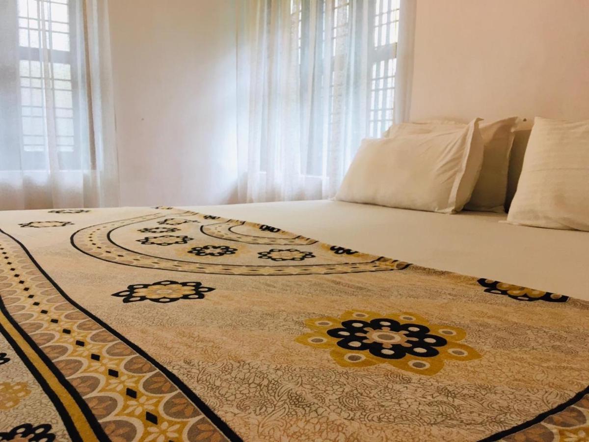 ורקלה Paradise Inn Beach Resort מראה חיצוני תמונה