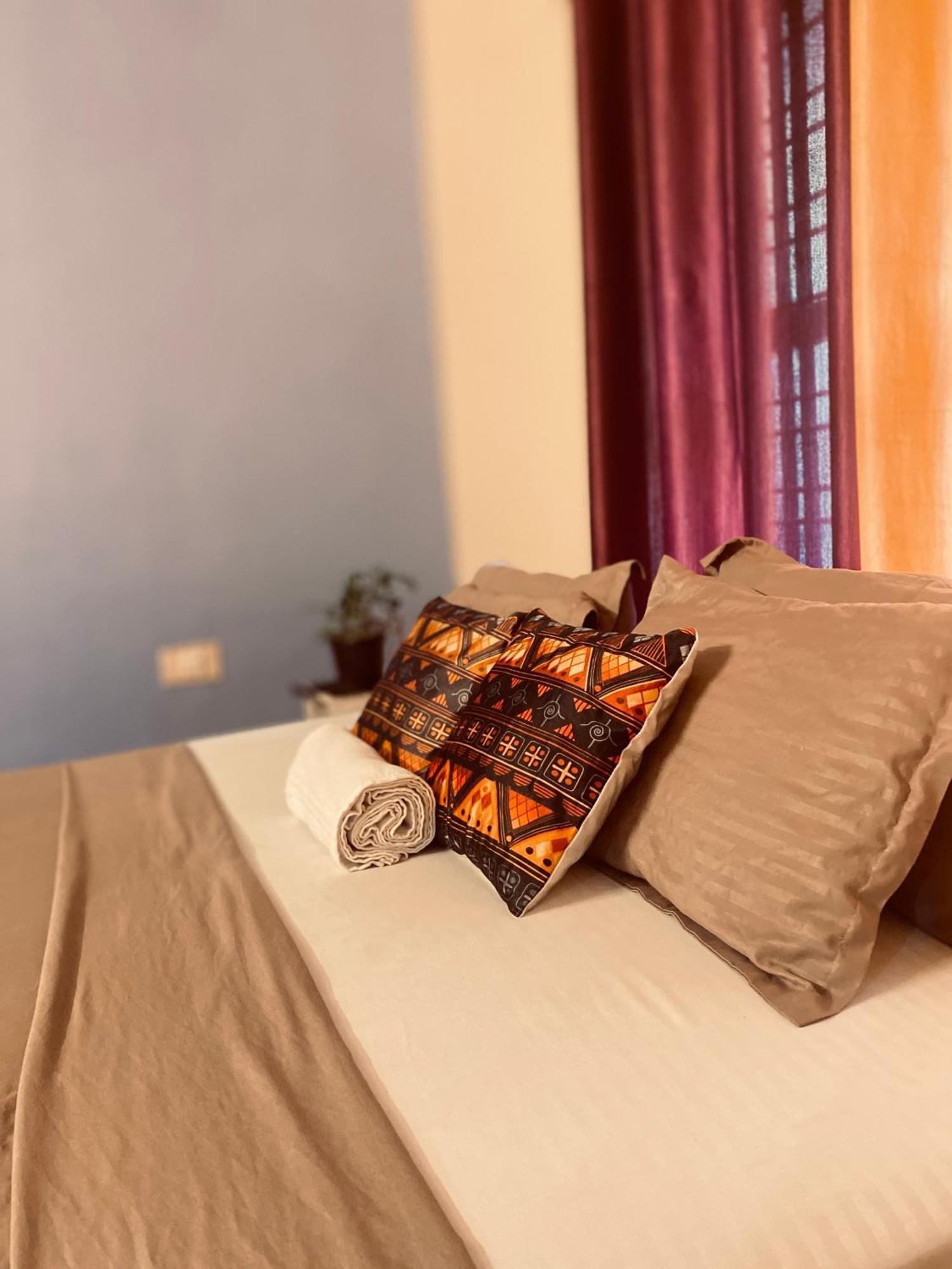 ורקלה Paradise Inn Beach Resort מראה חיצוני תמונה